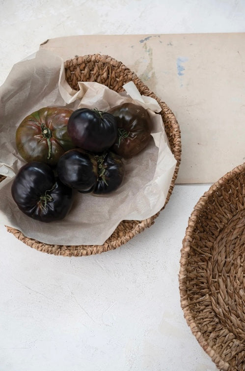 Decorative Scalloped Edge Bowls