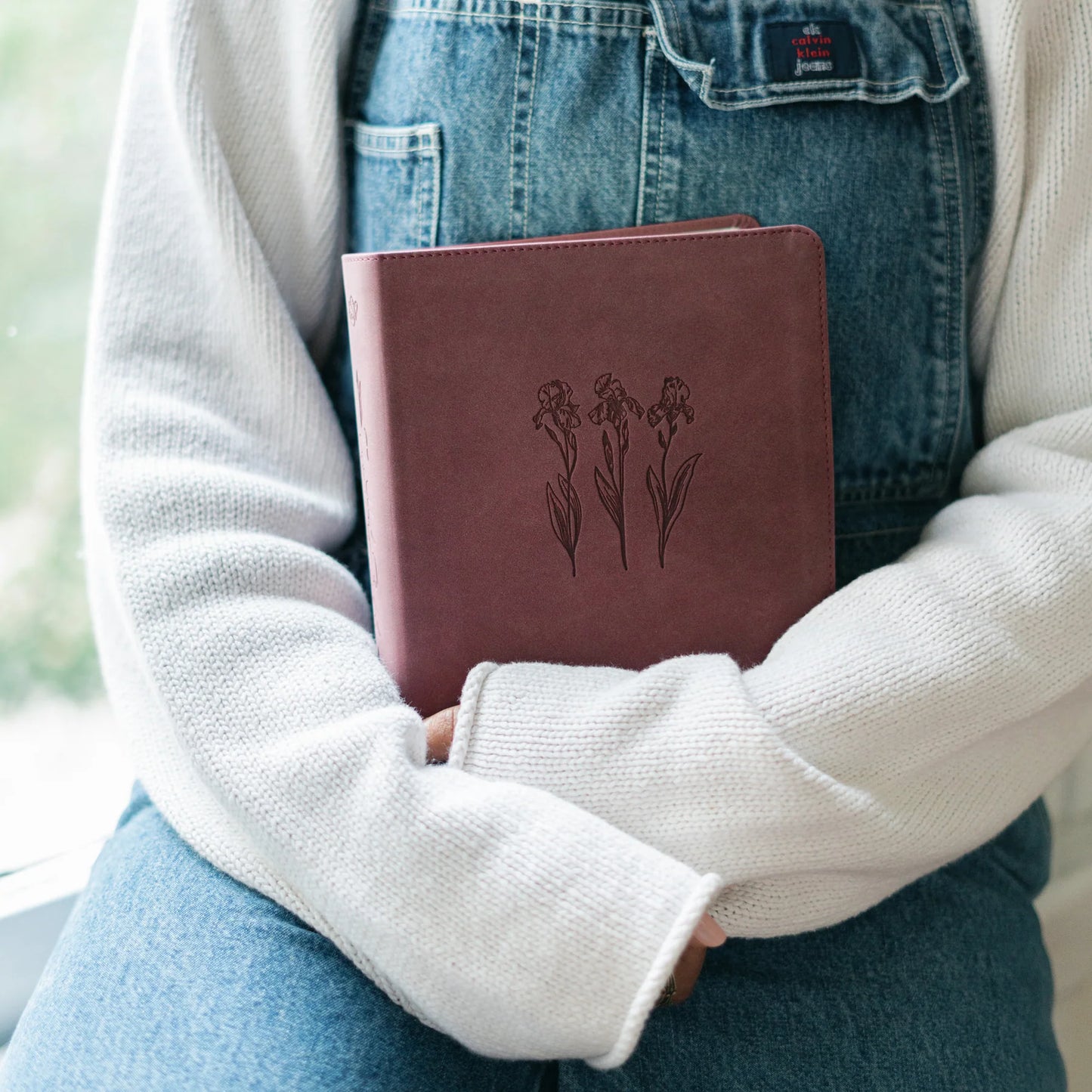 Journaling Bible | Helena Theme