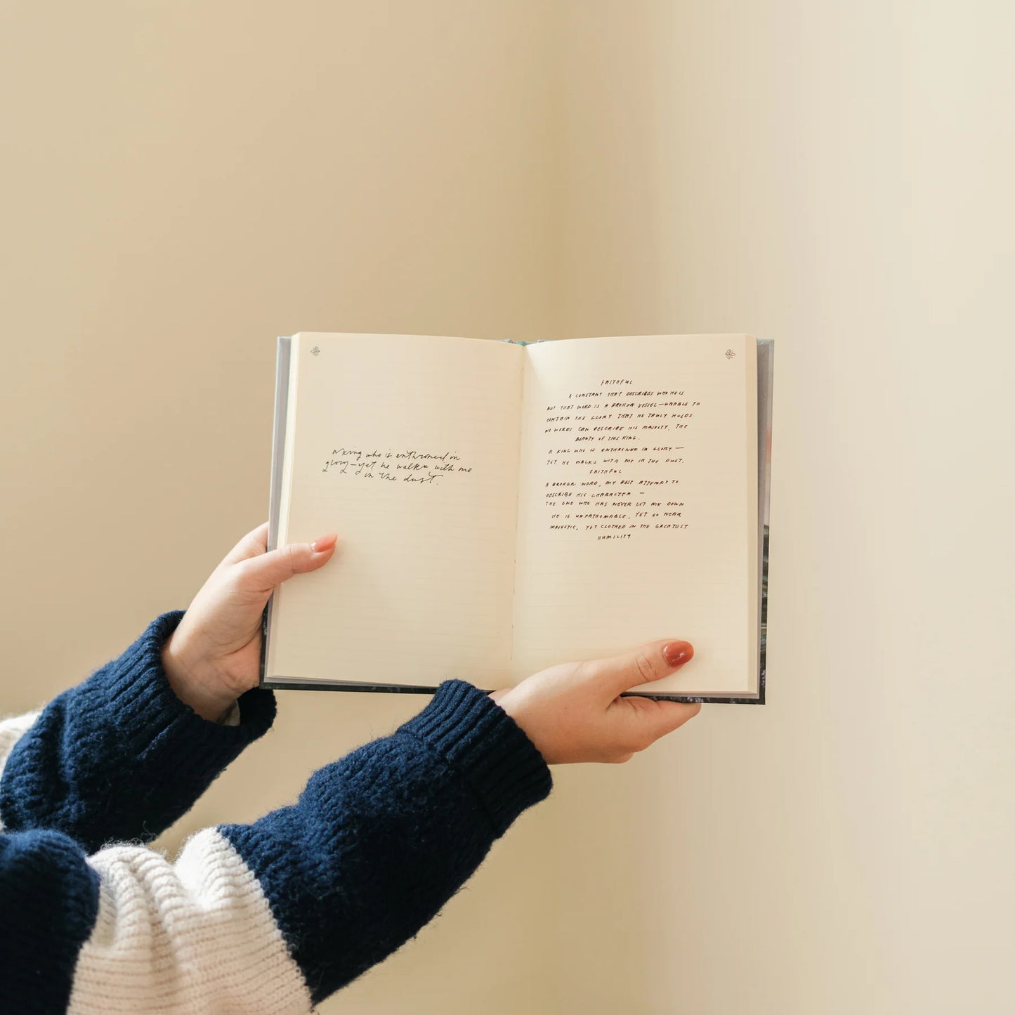 Hosanna Revival Notebook : Iceland Theme